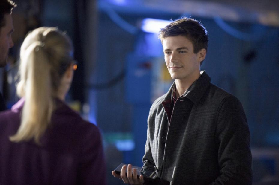 Felicity Smoak and Barry Allen in The Arrow